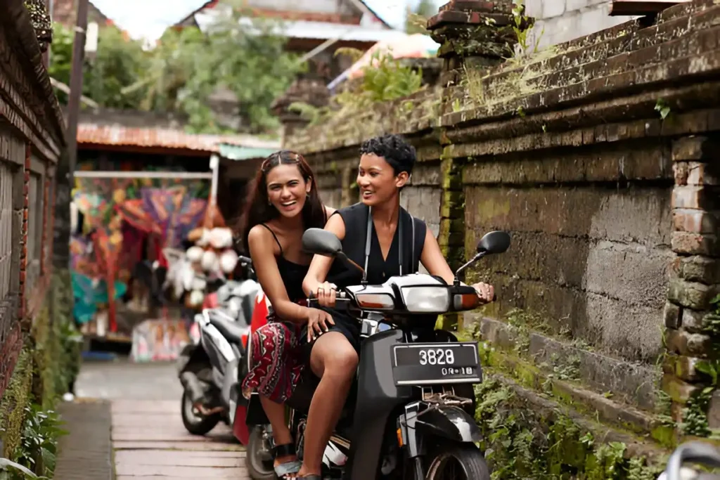 explore bali with schooters