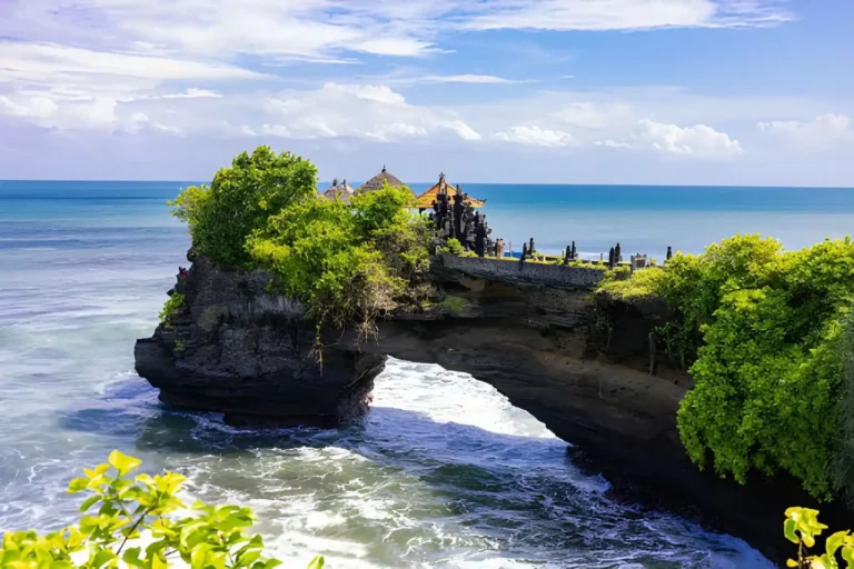 Tanah Lot Temple Bali Sunset, Tide & Complete Travel Guide